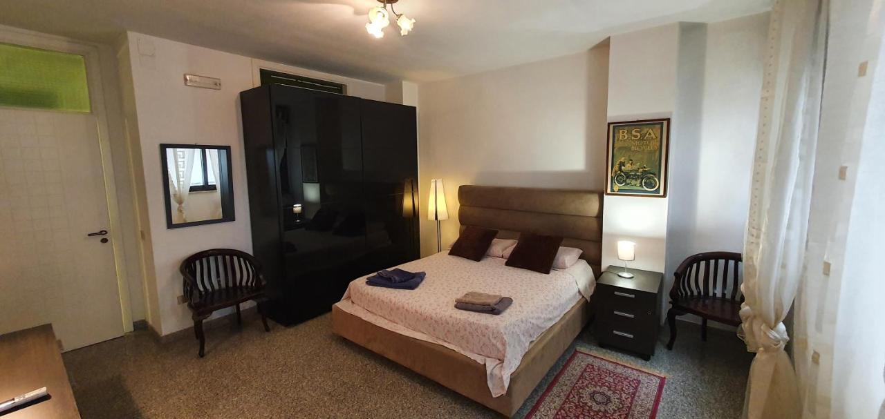 Castle Area Old Town Flat With Terrace And 2 Rooms Bari Eksteriør bilde